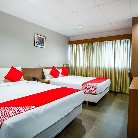 Oyo 106 Beach Hotel 新加坡 外观 照片