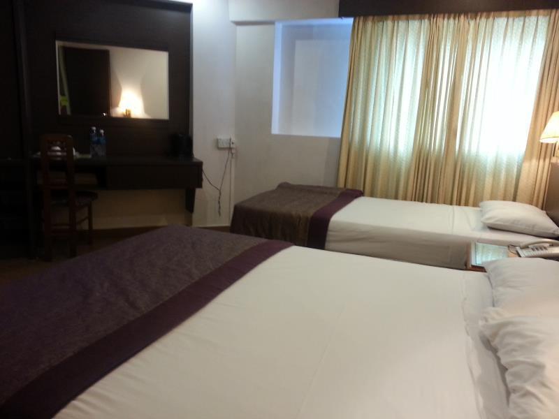Oyo 106 Beach Hotel 新加坡 外观 照片